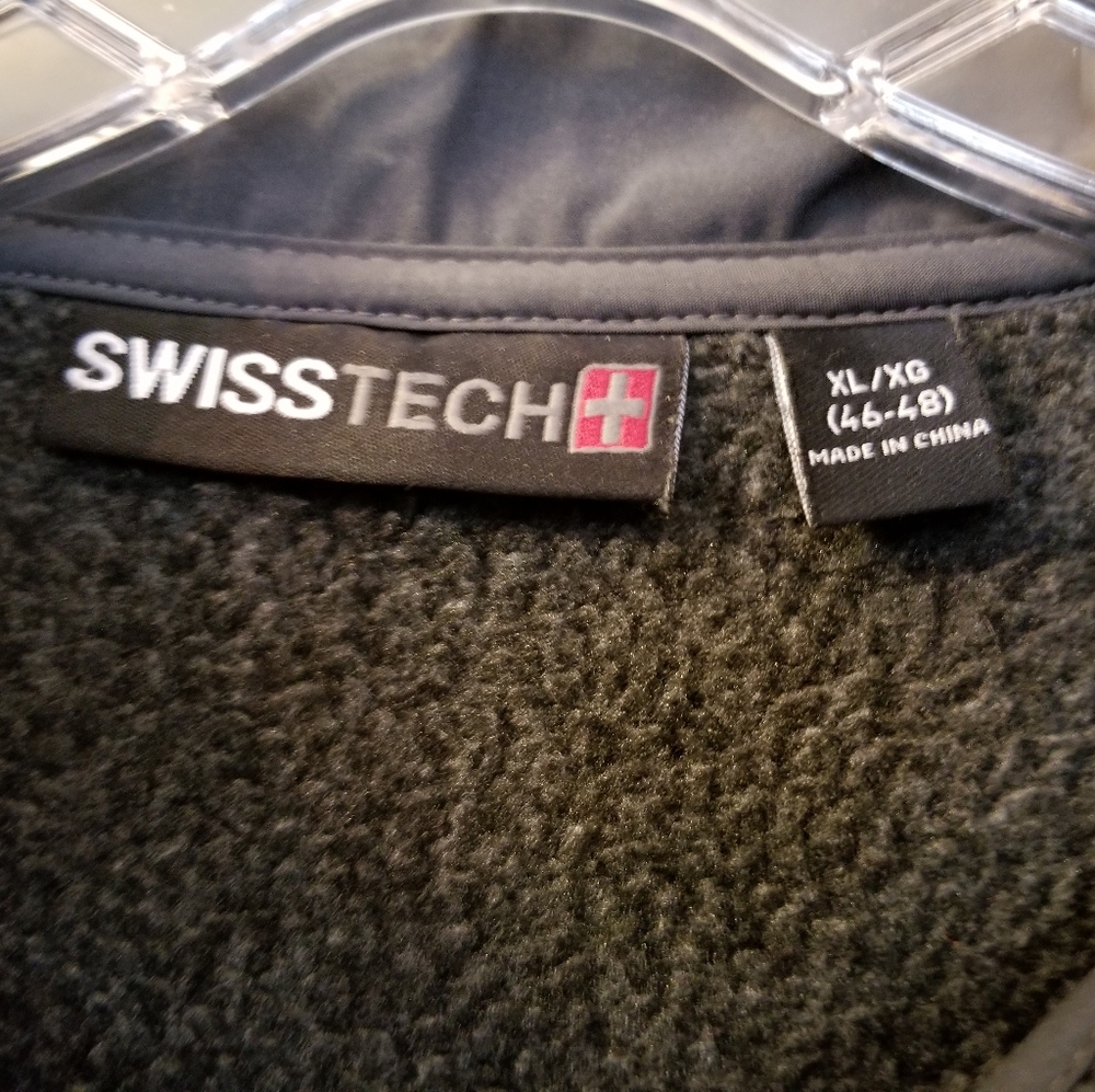 Swiss Tech jacket - Picture 2 of 4